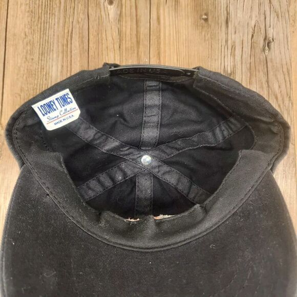 VTG 1997 Looney Tunes Stamp Collection Bugs Bunny Tasmanian Devil Hat Cap USPS - Picture 9 of 11